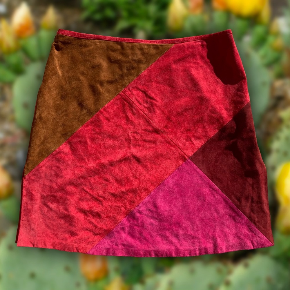 Old Navy Patchwork Suede Mini Skirt Sz 20 - Picture 2 of 3